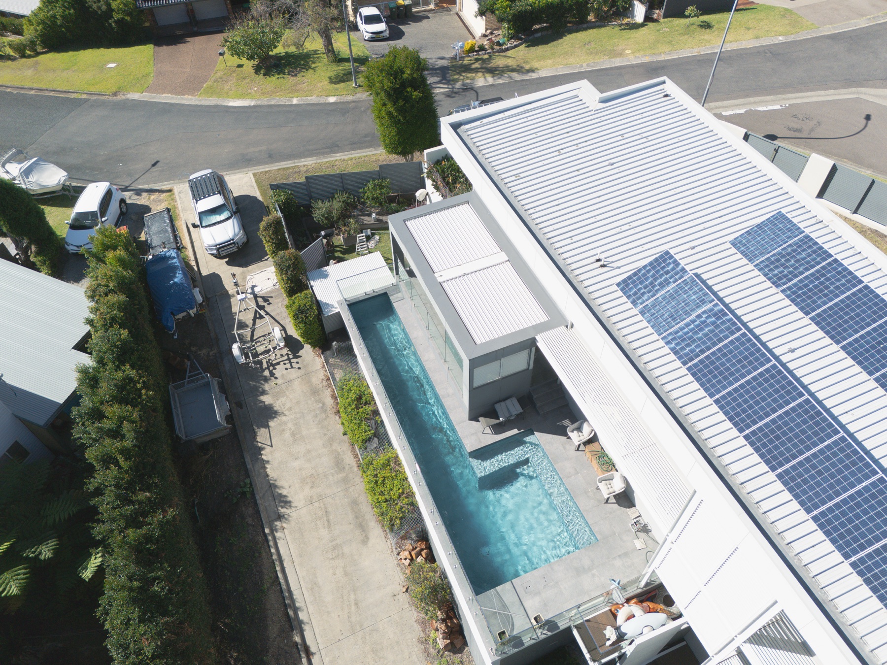 Drone view of a parapet flashing replacement, Kotara