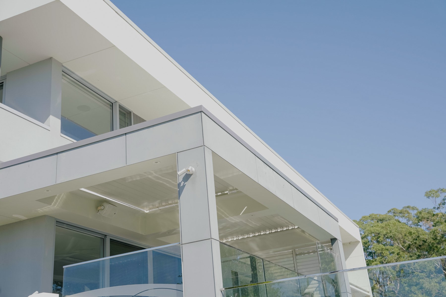 Roofline detail of a modern architectural home